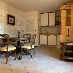 locanda-ferrandi.hotelitalianriviera.com/